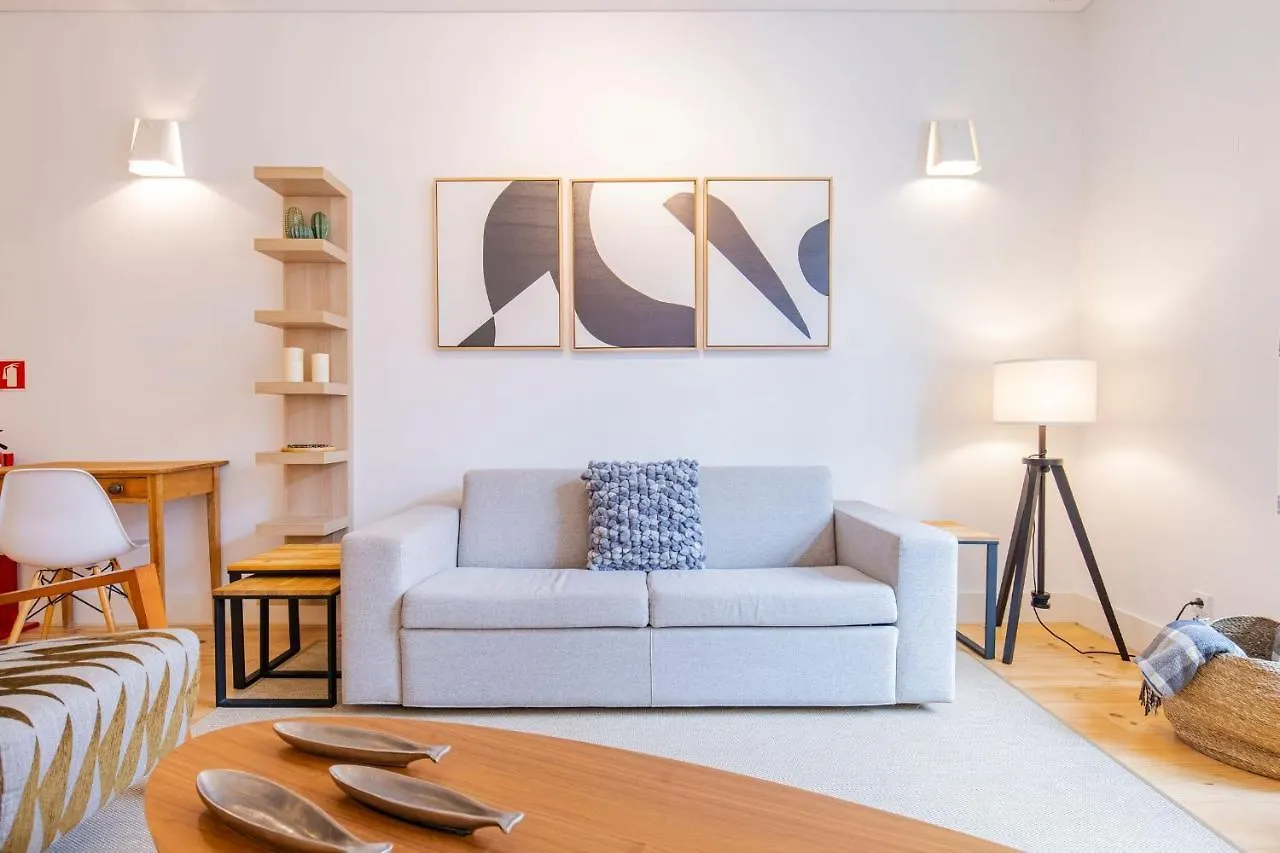 Modern Rustic Flat In Santos By Lovelystay Lisbona