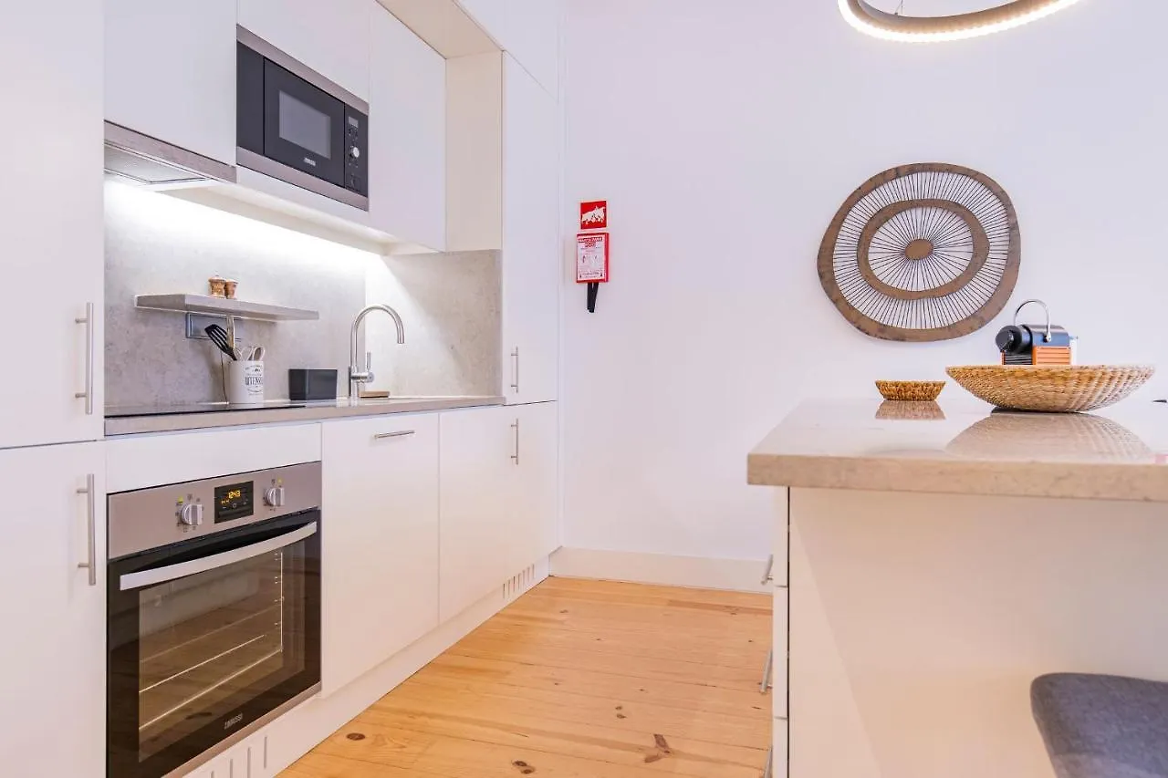 Modern Rustic Flat In Santos By Lovelystay Lisboa