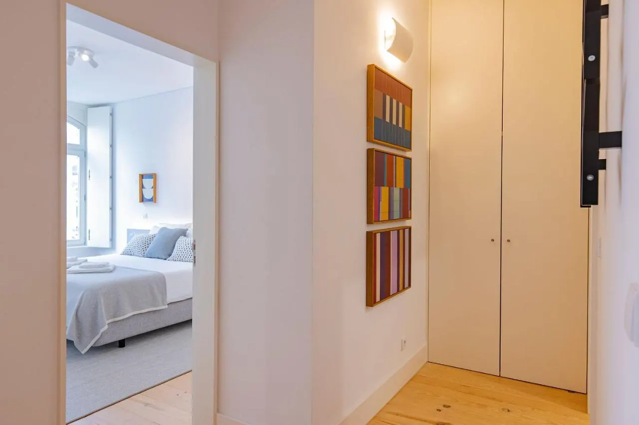 Modern Rustic Flat In Santos By Lovelystay Lisboa